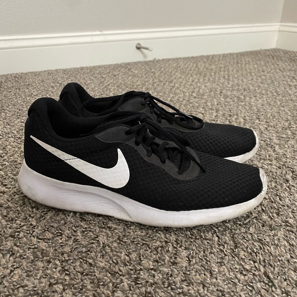 Men’s Nike Tanjun Sneaker